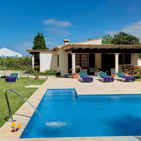 Sleeps 5 Pool Air Con Wifi فيلة بويينسا