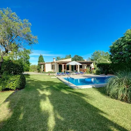 Sleeps 5 Pool Air Con Wifi *