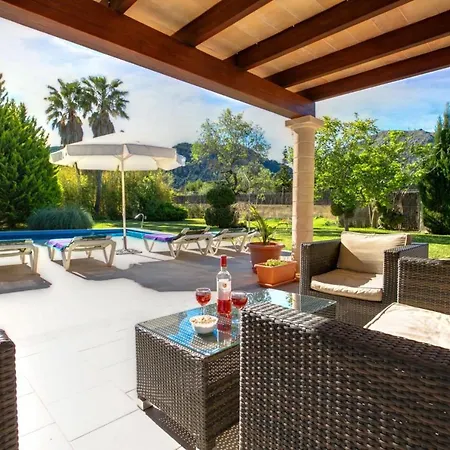Sleeps 5 Pool Air Con Wifi بويينسا